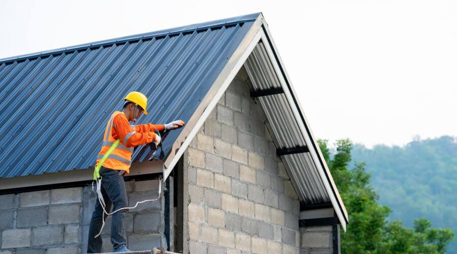 Professional gutter cleaning in Crapo, MD